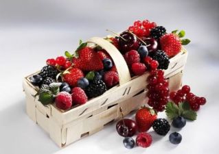 Загадки про ягоды для детей с ответами